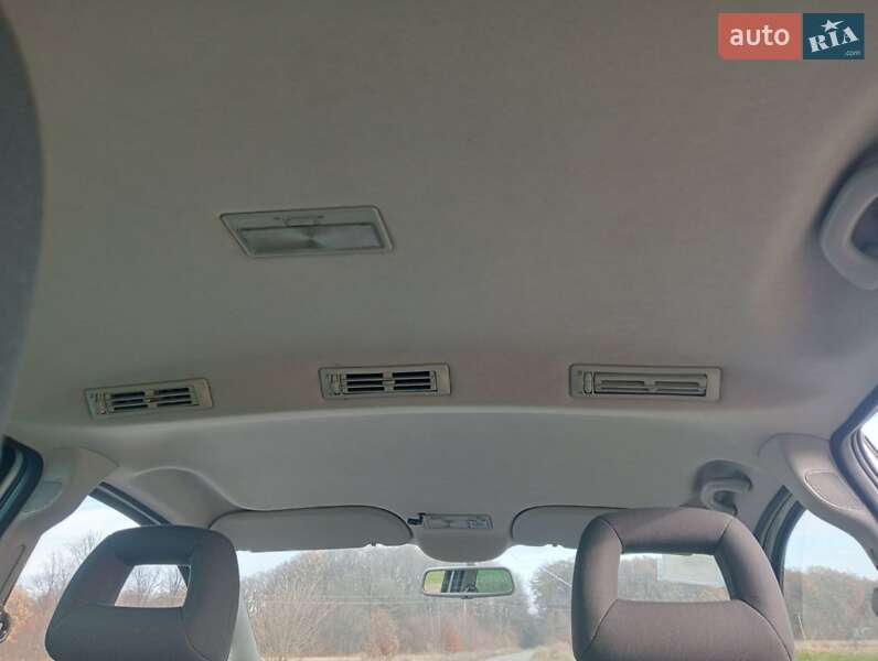 Минивэн Volkswagen Sharan 2002 в Виннице