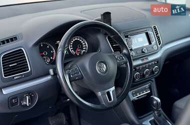 Мінівен Volkswagen Sharan 2014 в Сарнах