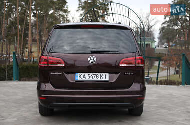 Мінівен Volkswagen Sharan 2015 в Києві