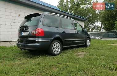 Минивэн Volkswagen Sharan 2004 в 