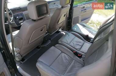 Минивэн Volkswagen Sharan 2004 в 