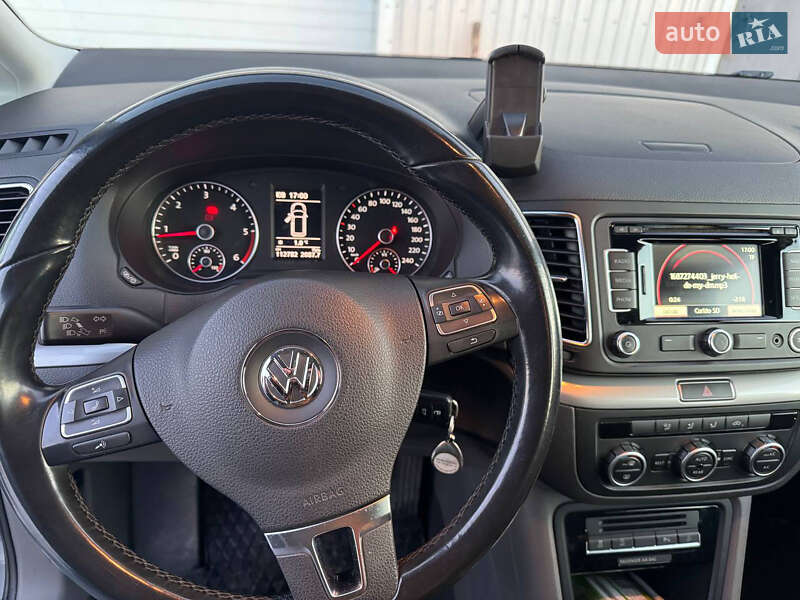 Мінівен Volkswagen Sharan 2014 в Радомишлі