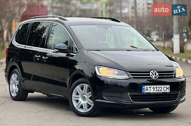 Минивэн Volkswagen Sharan 2011 в Киеве