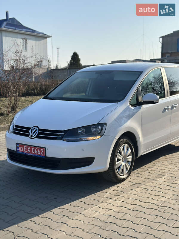 Мінівен Volkswagen Sharan 2013 в Луцьку