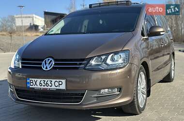 Минивэн Volkswagen Sharan 2011 в Хмельницком