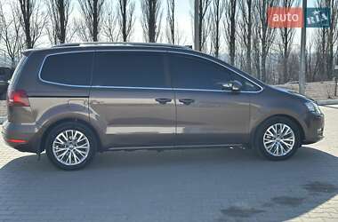 Минивэн Volkswagen Sharan 2011 в Хмельницком