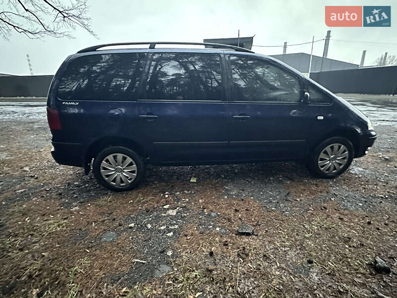Минивэн Volkswagen Sharan 2002 в Петропавловке фото 7 Минивэн Volkswagen Sharan 2002 в Петропавловке