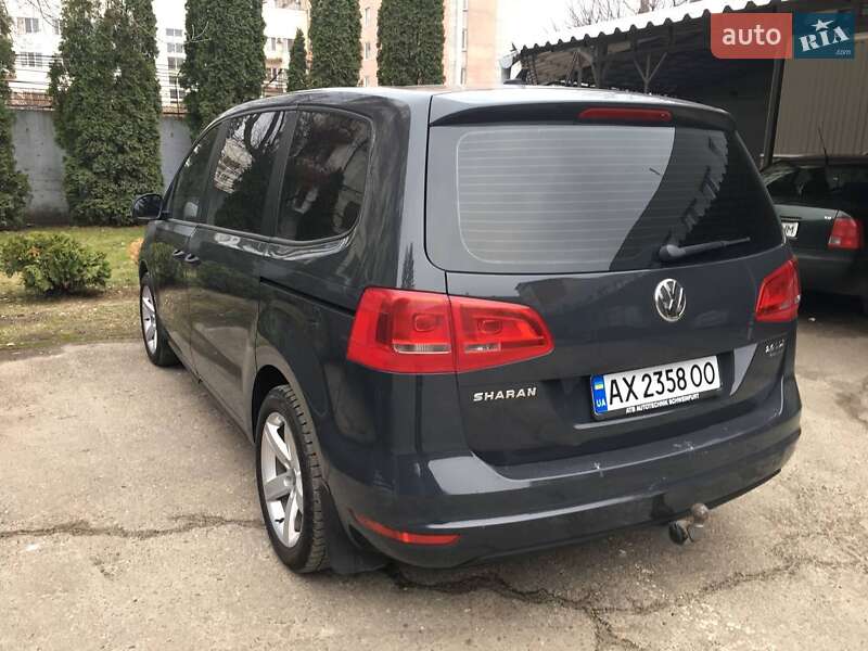 Мінівен Volkswagen Sharan 2010 в Харкові