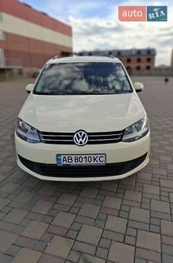 Мінівен Volkswagen Sharan 2014 в 