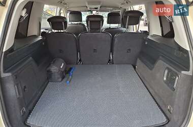 Мінівен Volkswagen Sharan 2014 в 