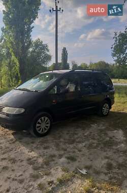 Минивэн Volkswagen Sharan 1996 в 