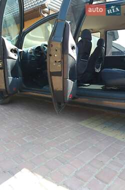 Минивэн Volkswagen Sharan 1996 в 