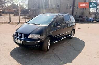 Минивэн Volkswagen Sharan 2005 в 