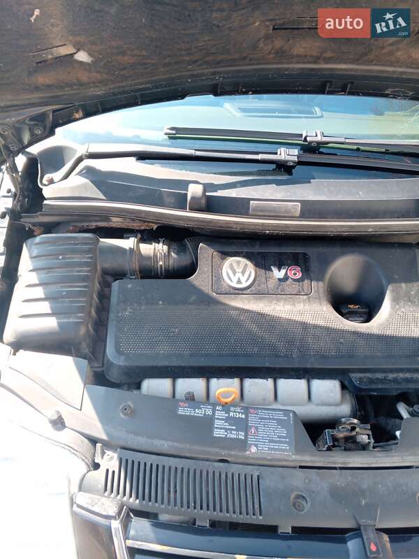 Минивэн Volkswagen Sharan 2005 в Житомире