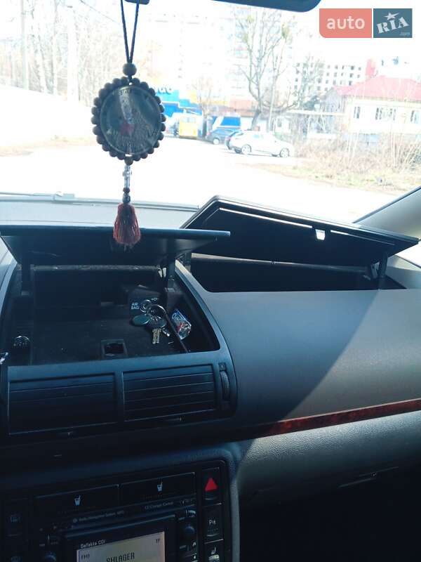 Минивэн Volkswagen Sharan 2005 в Житомире