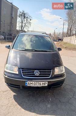 Минивэн Volkswagen Sharan 2005 в 
