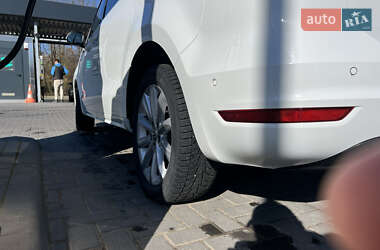 Минивэн Volkswagen Sharan 2018 в 