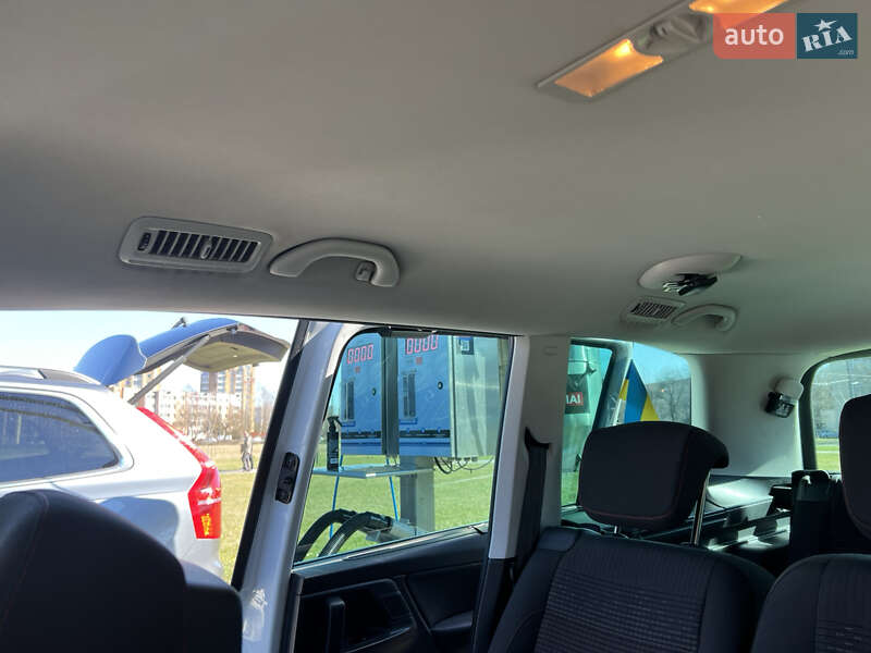 Минивэн Volkswagen Sharan 2018 в Запорожье