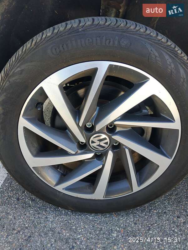 Мінівен Volkswagen Sharan 2017 в Києві