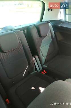Минивэн Volkswagen Sharan 2017 в 