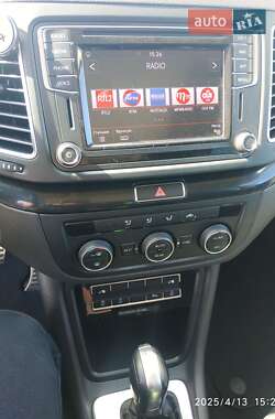 Минивэн Volkswagen Sharan 2017 в 