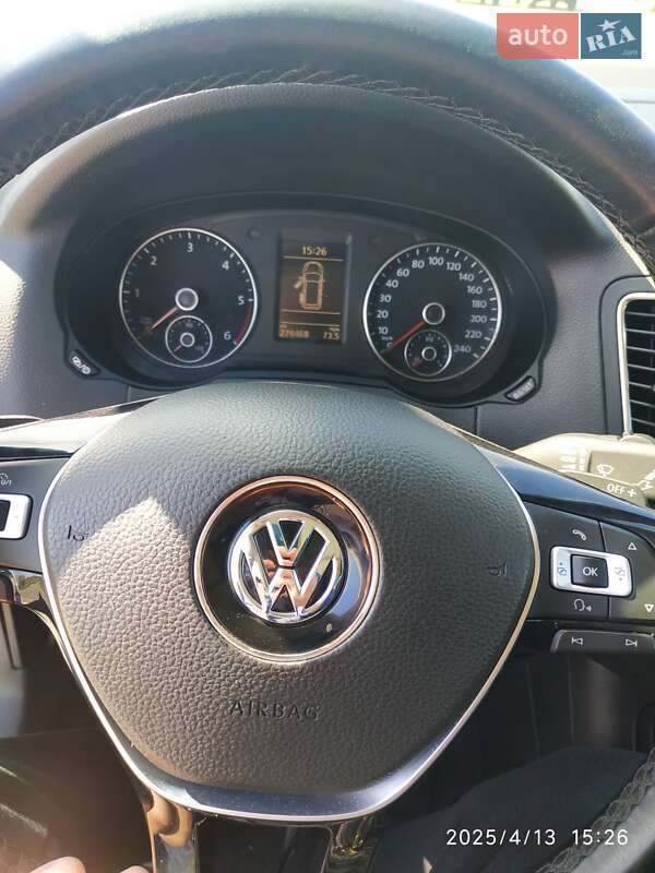 Мінівен Volkswagen Sharan 2017 в Києві