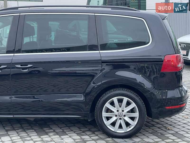 Минивэн Volkswagen Sharan 2013 в Мукачево