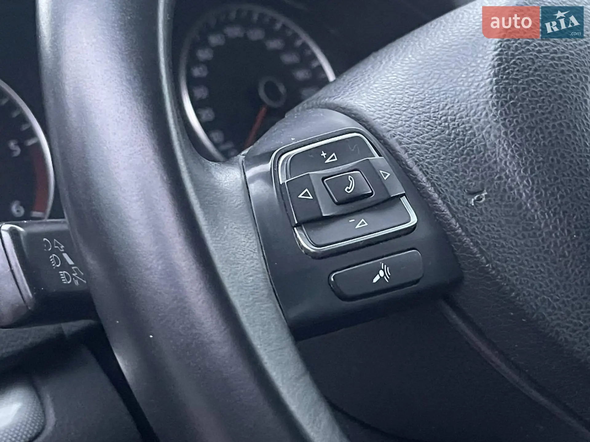 2013 Volkswagen Sharan - мініатюра 22