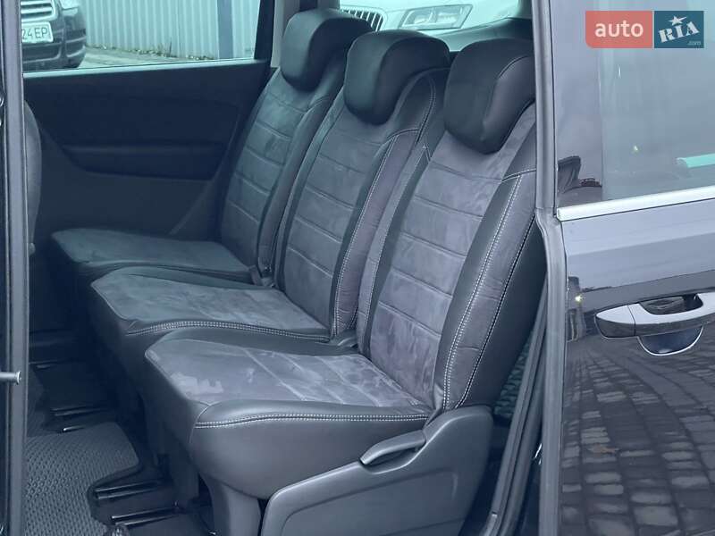 Минивэн Volkswagen Sharan 2013 в Мукачево