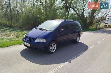 Минивэн Volkswagen Sharan 2000 в 