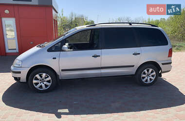 Минивэн Volkswagen Sharan 2002 в 