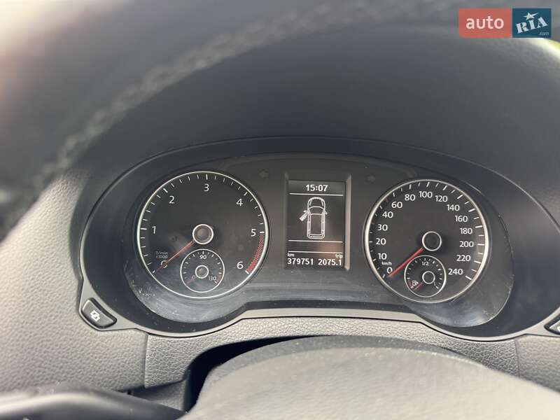 Мінівен Volkswagen Sharan 2011 в Береговому