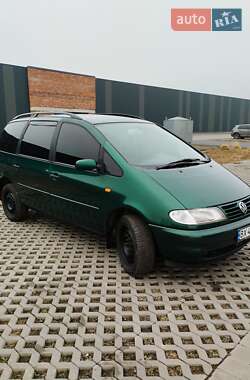 Мінівен Volkswagen Sharan 2000 в Хмельницькому