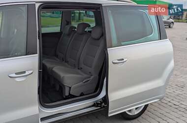 Минивэн Volkswagen Sharan 2011 в 