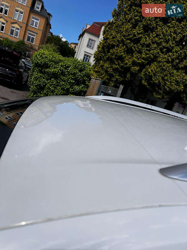 Минивэн Volkswagen Sharan 2015 в Тячеве