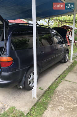 Минивэн Volkswagen Sharan 1996 в 