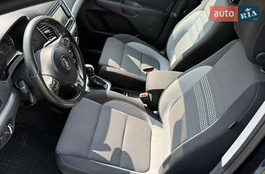 Мінівен Volkswagen Sharan 2013 в 