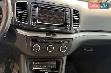 Мінівен Volkswagen Sharan 2013 в 