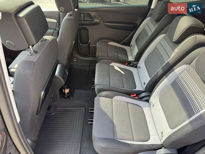 Минивэн Volkswagen Sharan 2013 в Хмельницком