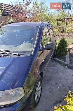Мінівен Volkswagen Sharan 2000 в Житомирі