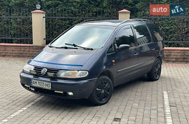 Мінівен Volkswagen Sharan 1996 в Василькові