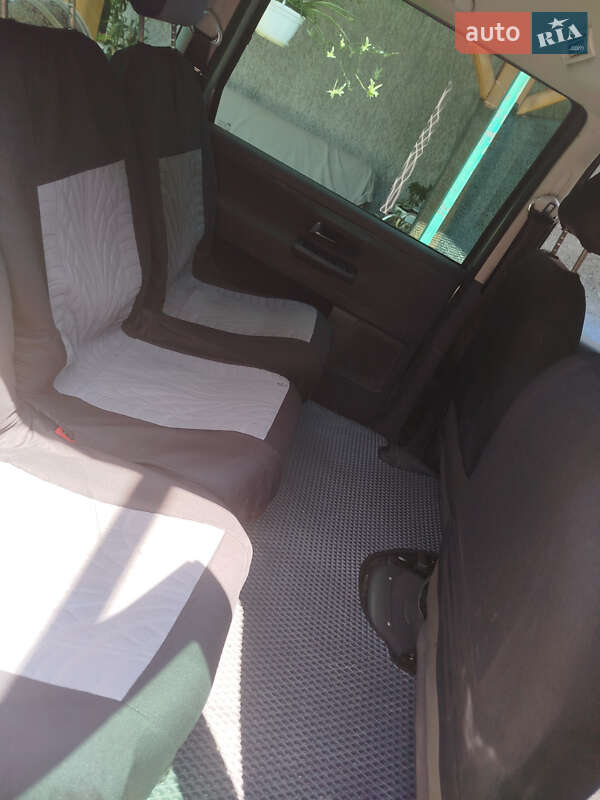 Минивэн Volkswagen Sharan 2007 в Иршаве