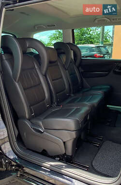 Минивэн Volkswagen Sharan 2012 в 