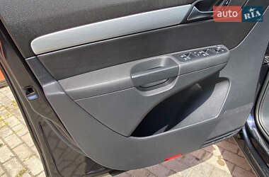 Минивэн Volkswagen Sharan 2012 в 
