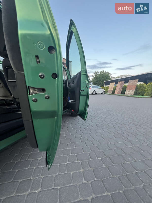 Минивэн Volkswagen Sharan 2003 в Хмельницком