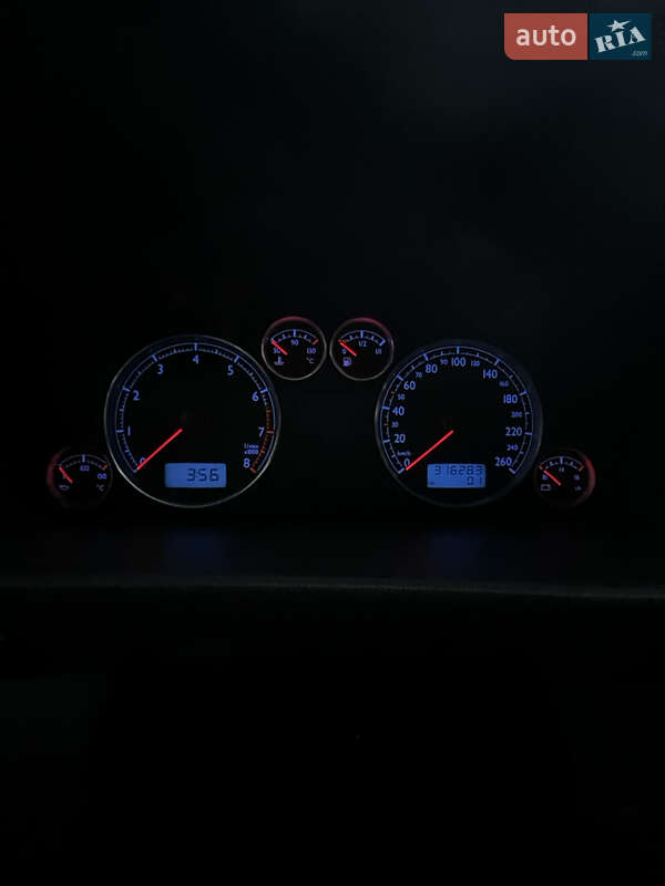 Минивэн Volkswagen Sharan 2003 в Хмельницком