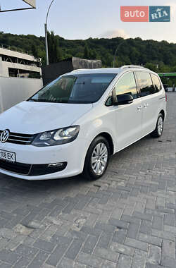 Мінівен Volkswagen Sharan 2012 в Чернівцях