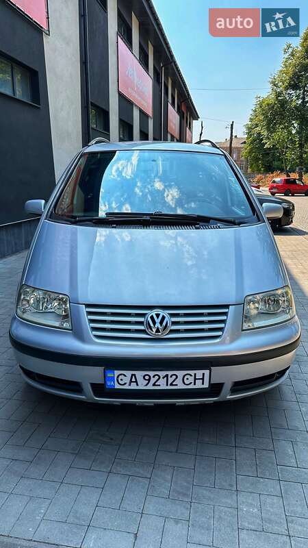 Мінівен Volkswagen Sharan 2002 в Умані