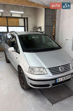 Минивэн Volkswagen Sharan 2004 в Ирпене