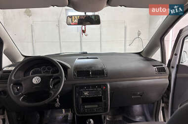 Минивэн Volkswagen Sharan 2004 в 